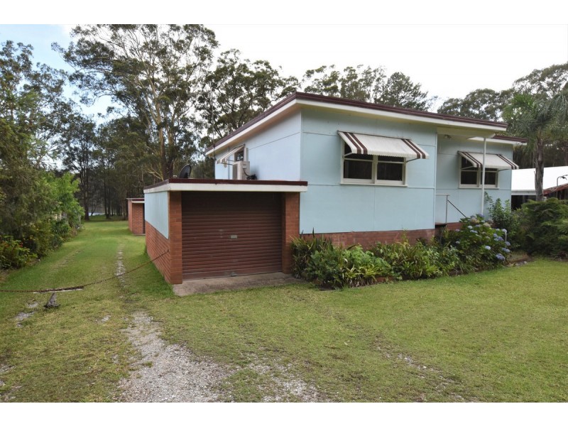413 Ocean Drive, West Haven NSW 2443