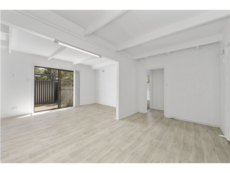 1707 Ocean Drive, Lake Cathie NSW 2445