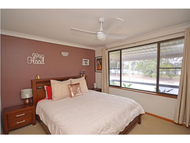 2 Haven Circuit, Laurieton NSW 2443