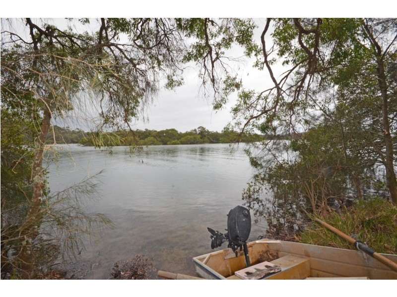 2 Haven Circuit, Laurieton NSW 2443