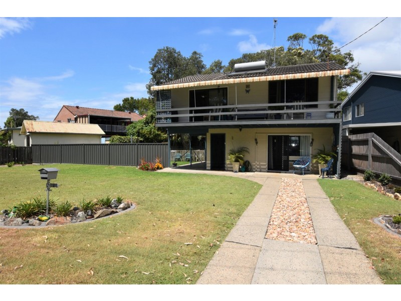 2 Haven Circuit, Laurieton NSW 2443