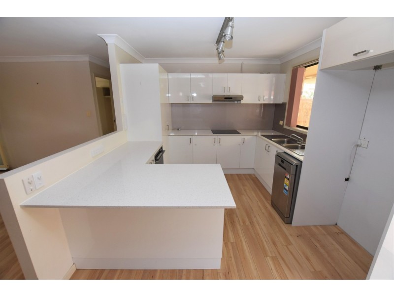 16 Honeysuckle Avenue, Lakewood NSW 2443