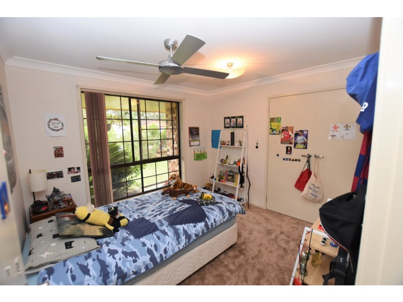 16 Honeysuckle Avenue, Lakewood NSW 2443