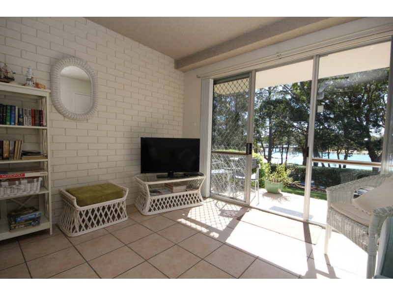 3/18 Aqua Crescent, Lake Cathie NSW 2445