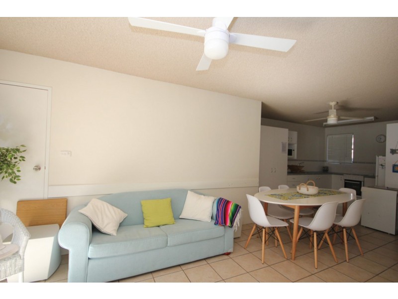 3/18 Aqua Crescent, Lake Cathie NSW 2445