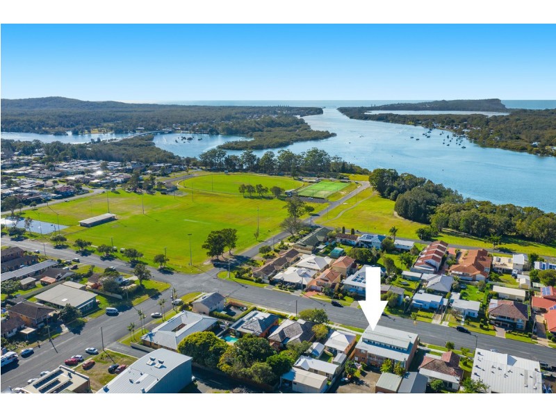 6/22 Lake Street, Laurieton NSW 2443