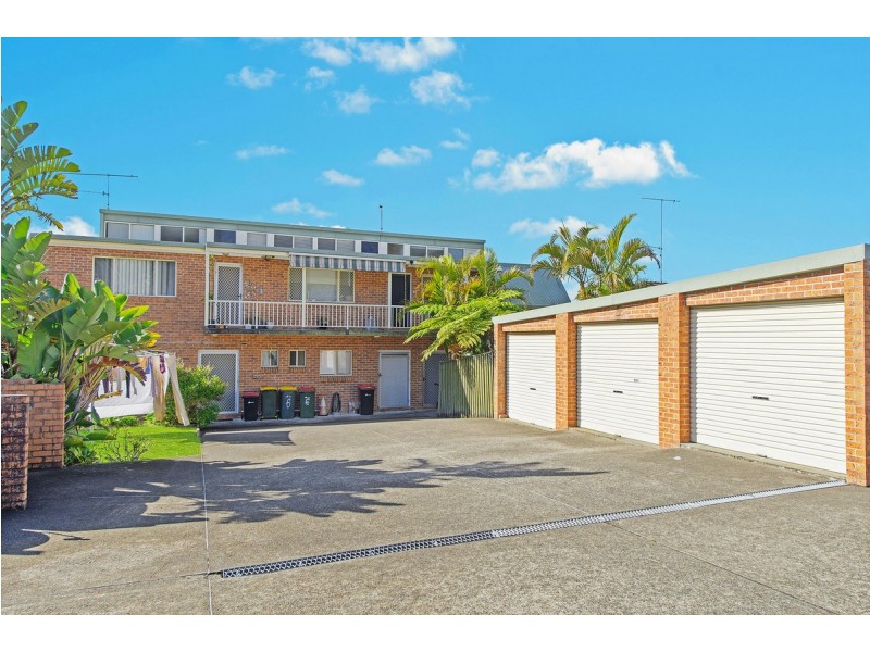 6/22 Lake Street, Laurieton NSW 2443