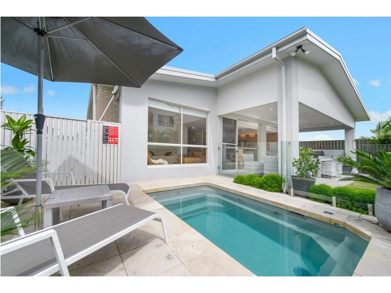 23 Marine Parade, Lake Cathie NSW 2445