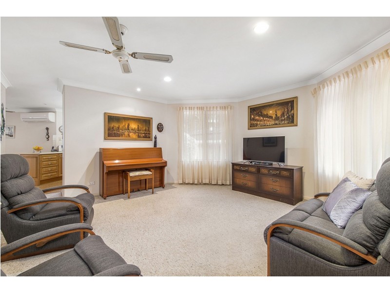 2/13 Bold Street, Laurieton NSW 2443