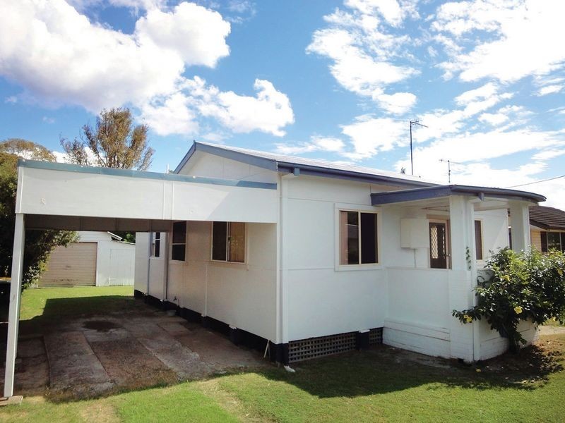 8 George Street, Laurieton NSW 2443