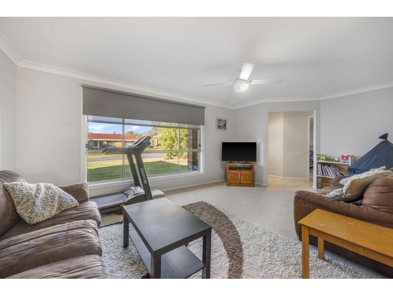 7 Banksia Close, Lakewood NSW 2443