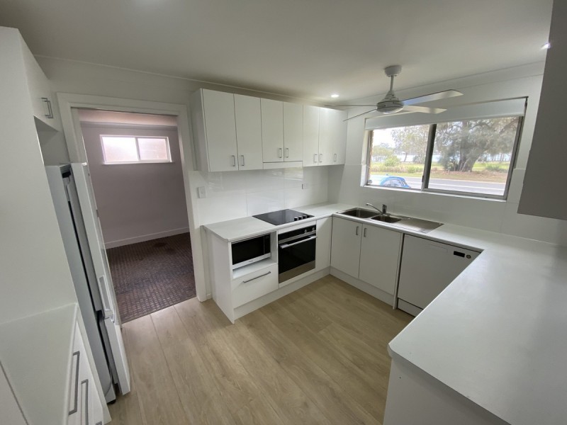 8 Camden Head Road, Dunbogan NSW 2443