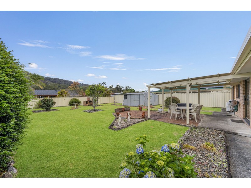 8 Honeysuckle Avenue, Lakewood NSW 2443