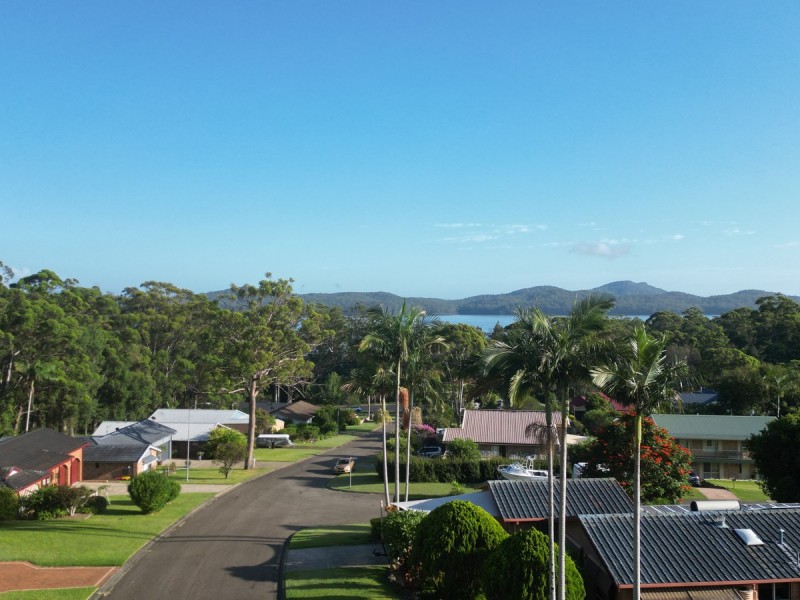 20 Waterview Crescent, West Haven NSW 2443
