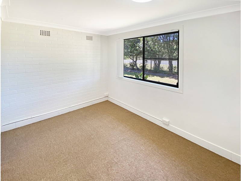1707 Ocean Drive, Lake Cathie NSW 2445