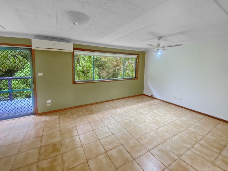 2/11 Oxley Street, Lake Cathie NSW 2445