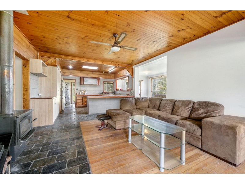 325 Black Creek Road, Black Creek NSW 2439