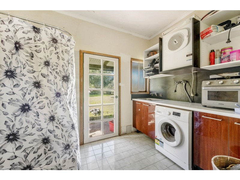 325 Black Creek Road, Black Creek NSW 2439