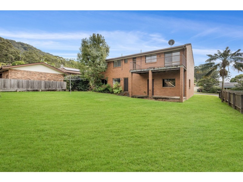 6 Blackbutt Crescent, Laurieton NSW 2443