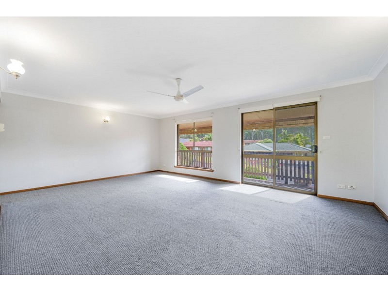 6 Blackbutt Crescent, Laurieton NSW 2443