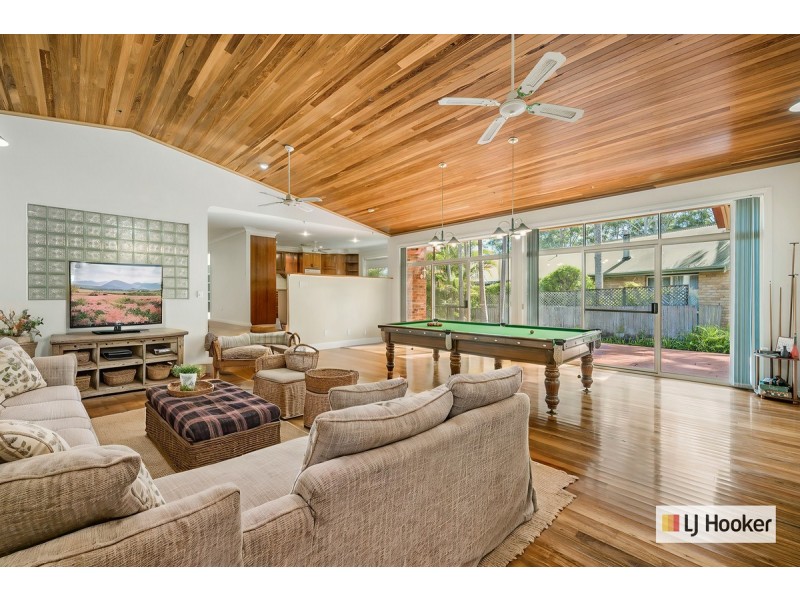 21 Lakeview Crescent, West Haven NSW 2443