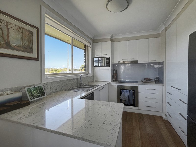 5/1 Lake Street, Laurieton NSW 2443