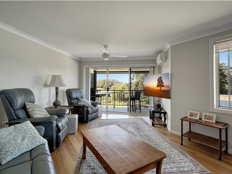 5/1 Lake Street, Laurieton NSW 2443