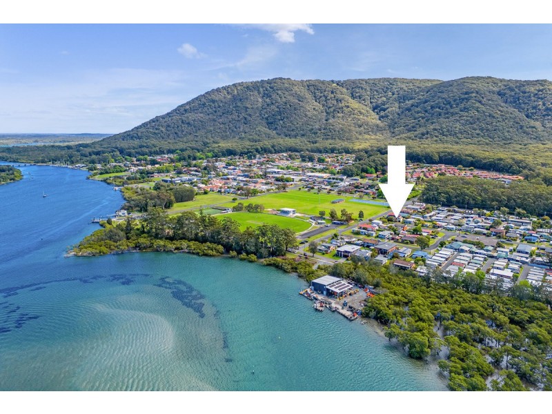 15 Castle Street, Laurieton NSW 2443