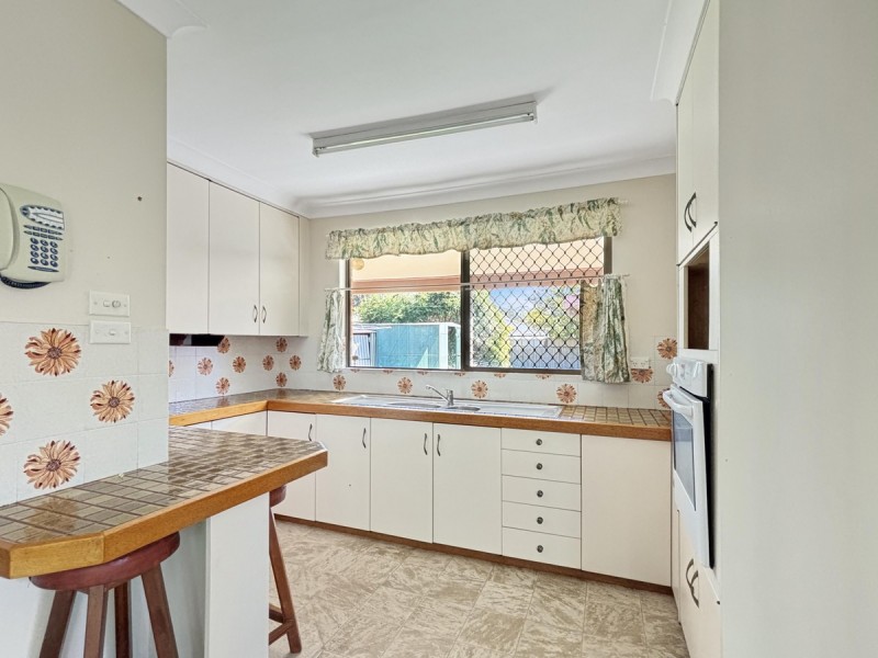 11 Teal Close, Lakewood NSW 2443