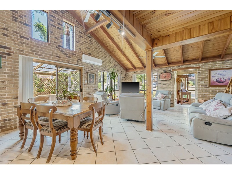 23 Scarborough Way, Dunbogan NSW 2443