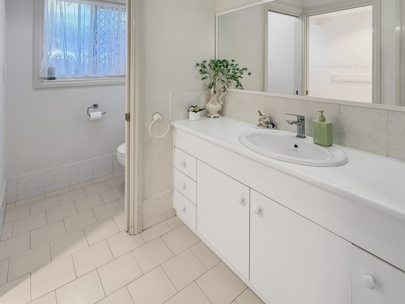 10 Lakeview Crescent, West Haven NSW 2443