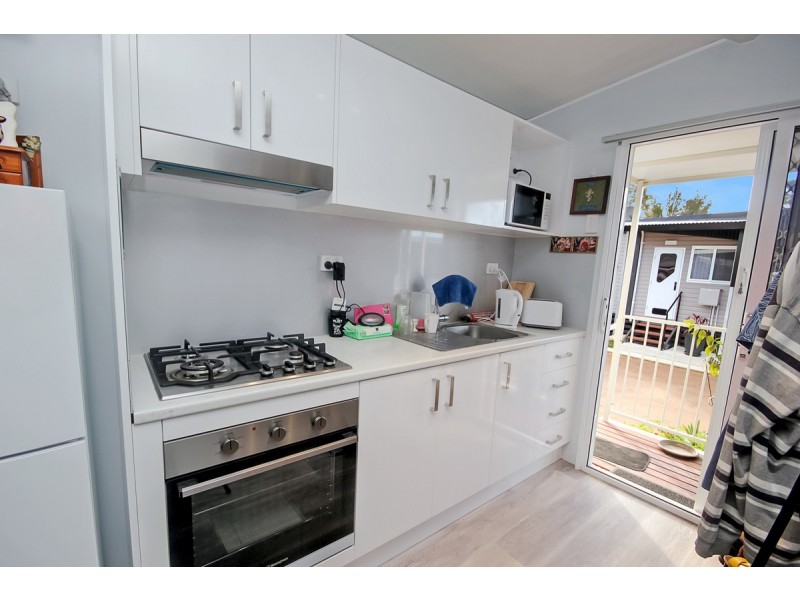 27/478 Ocean Drive, Laurieton NSW 2443