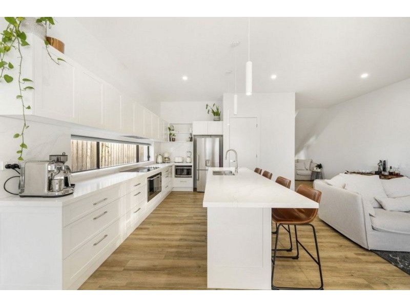 12a Marine Parade, Lake Cathie NSW 2445