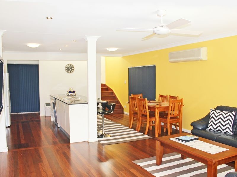 8 Cook Street, North Haven NSW 2443