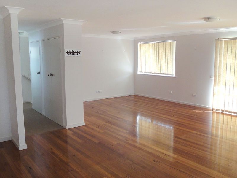 1/2 Allenwood Street, Dunbogan NSW 2443