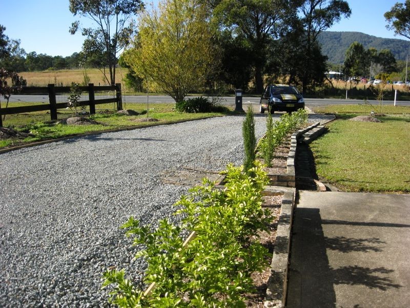 4 Glen Haven Drive, Kew NSW 2439