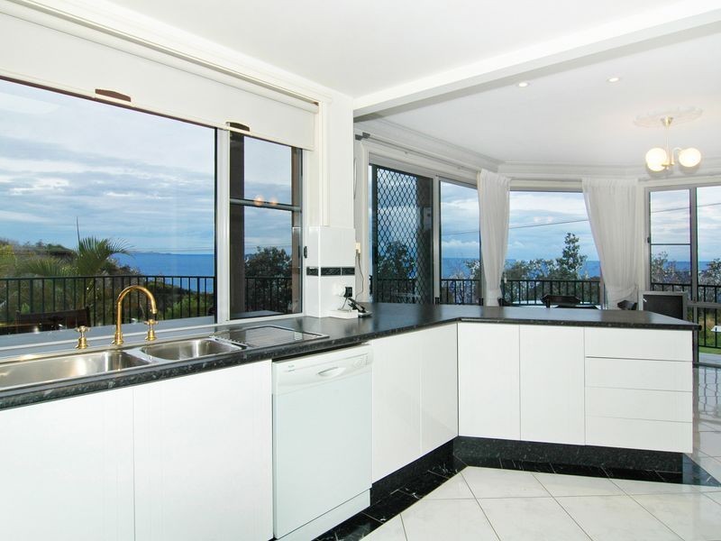 10 Honeysuckle Avenue, Bonny Hills NSW 2445