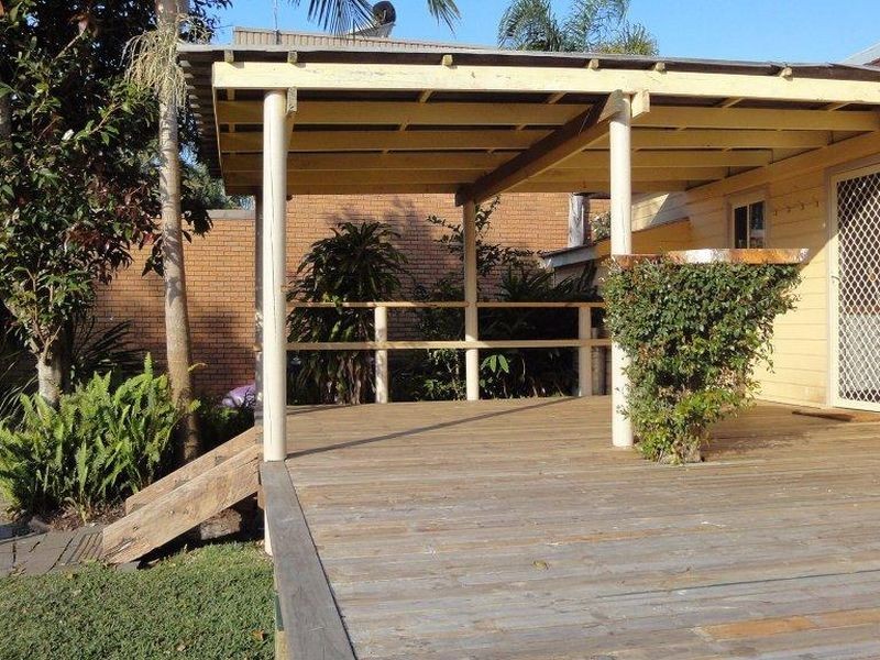 81 The Parade, North Haven NSW 2443