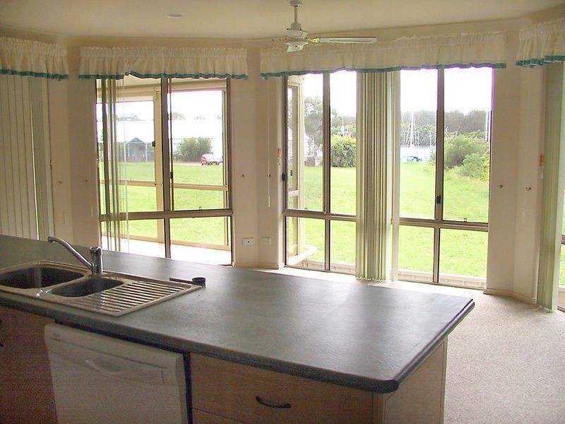 3/13 Bold Street, Laurieton NSW 2443