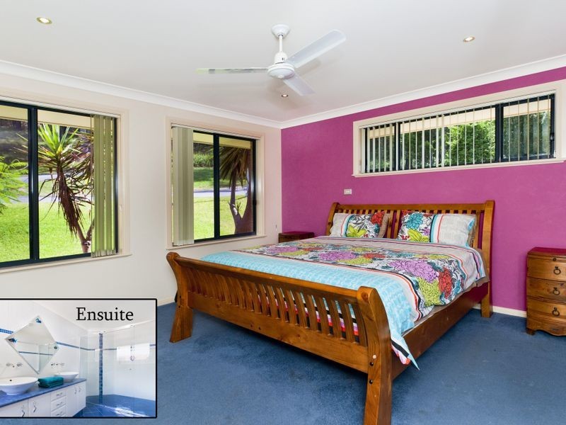 12 Black Swan Terrace, Laurieton NSW 2443