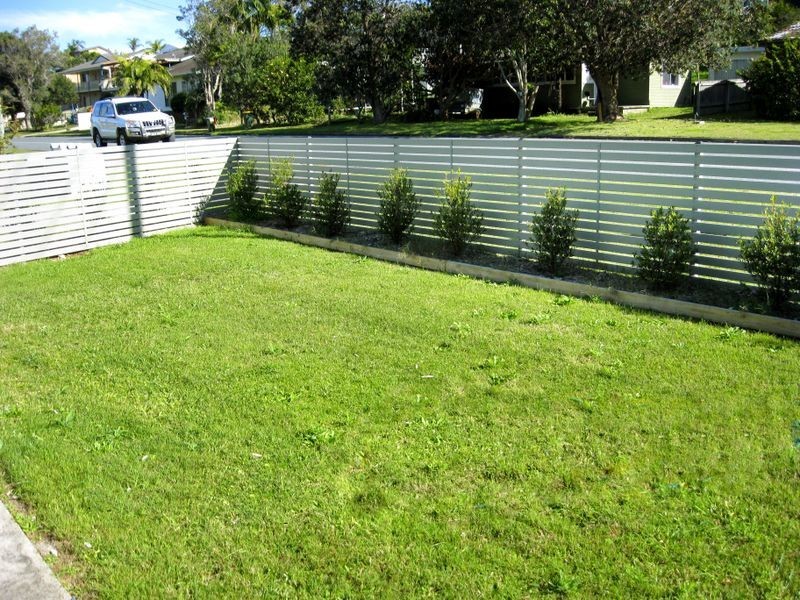 2/84 Chepana Street, Lake Cathie NSW 2445