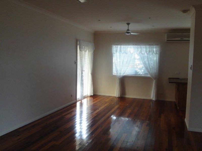 17 Castle Street, Laurieton NSW 2443