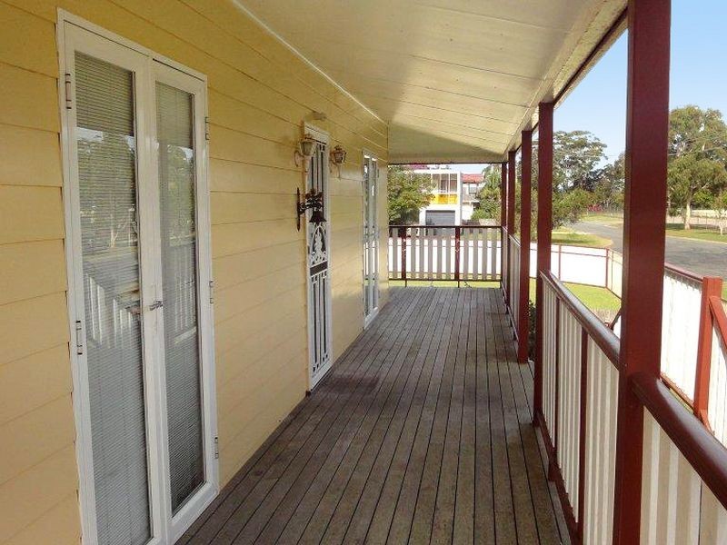 17 Castle Street, Laurieton NSW 2443