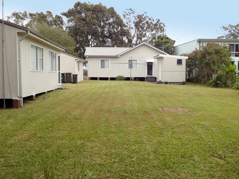 37 The Boulevard, Dunbogan NSW 2443