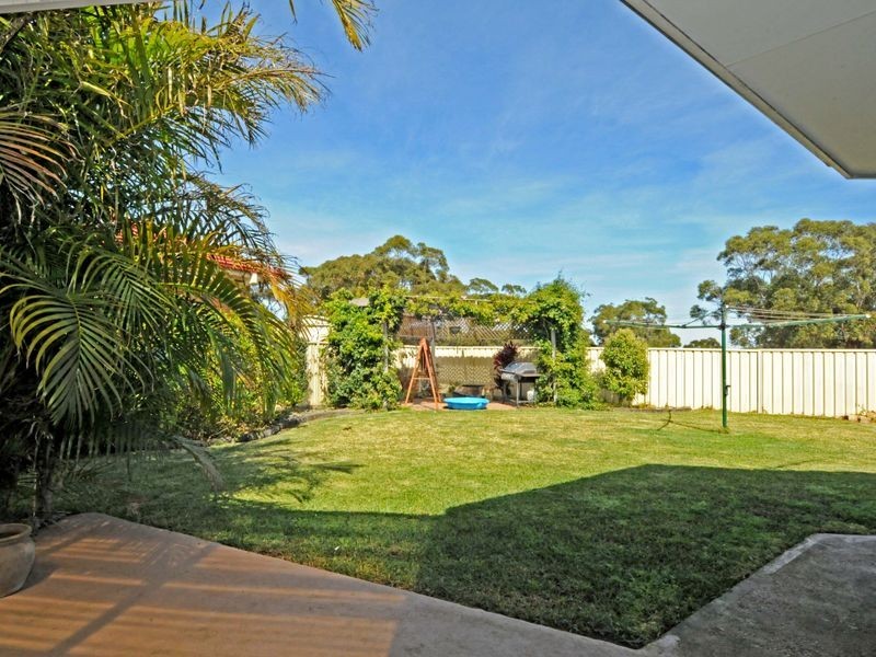 24 Prince of Wales Drive, Dunbogan NSW 2443