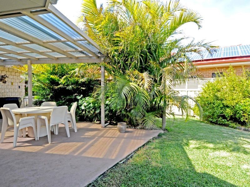 24 Prince of Wales Drive, Dunbogan NSW 2443