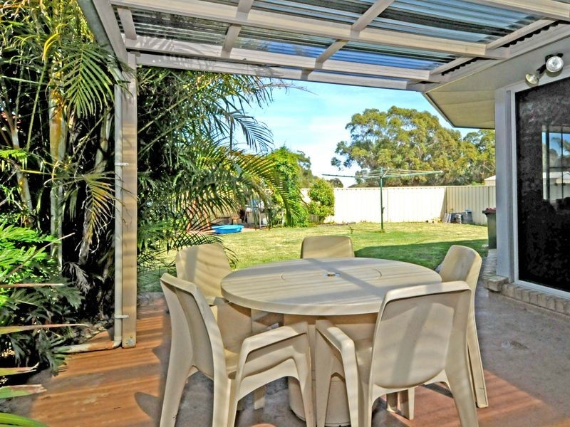 24 Prince of Wales Drive, Dunbogan NSW 2443