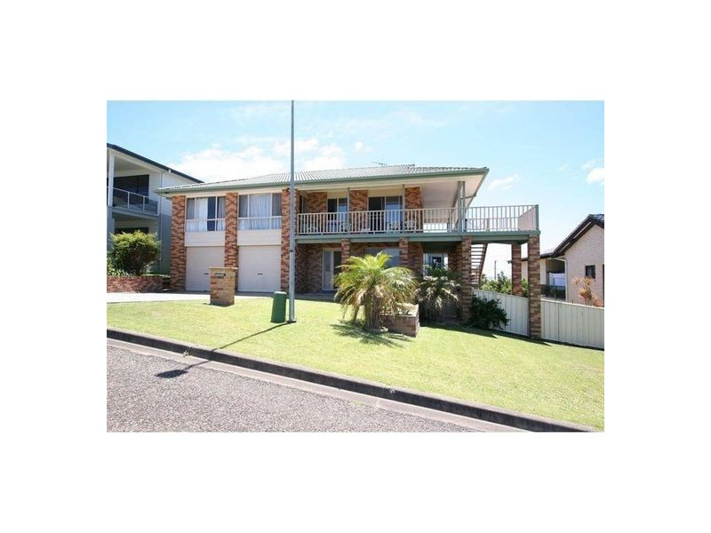 4 Skyline Place, Bonny Hills NSW 2445