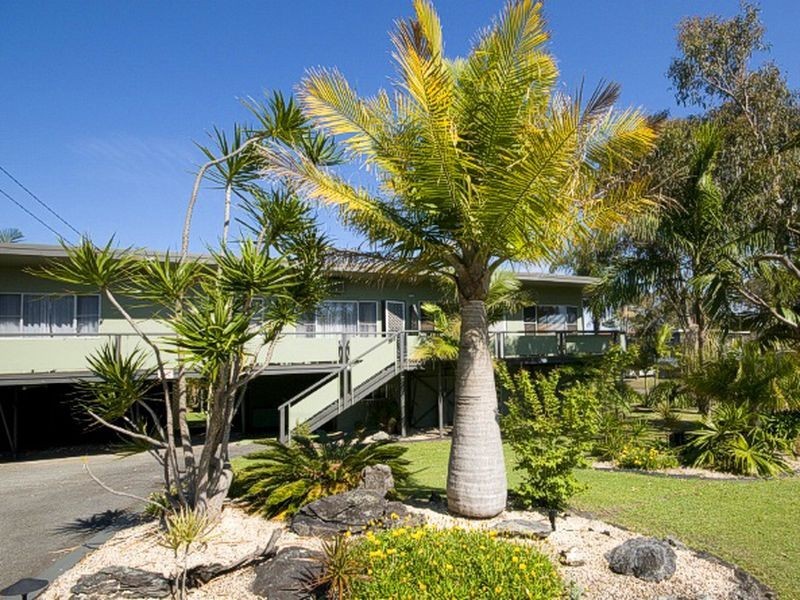 4/1639 Ocean Drive, Lake Cathie NSW 2445