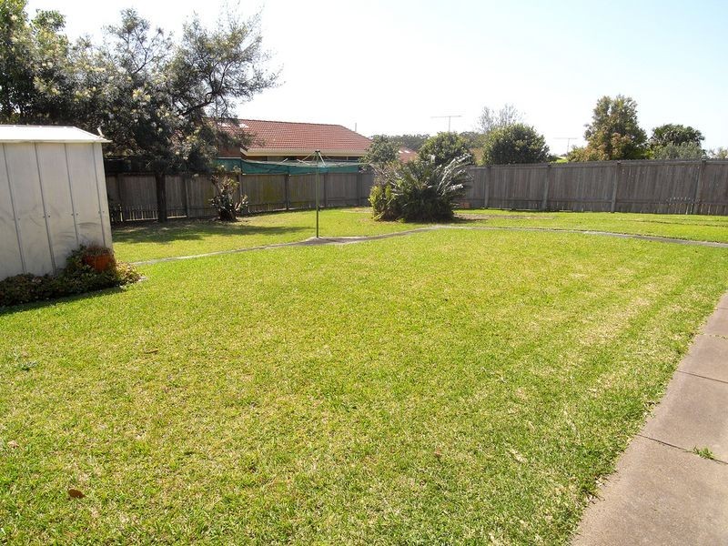 4 Gow Place, Laurieton NSW 2443